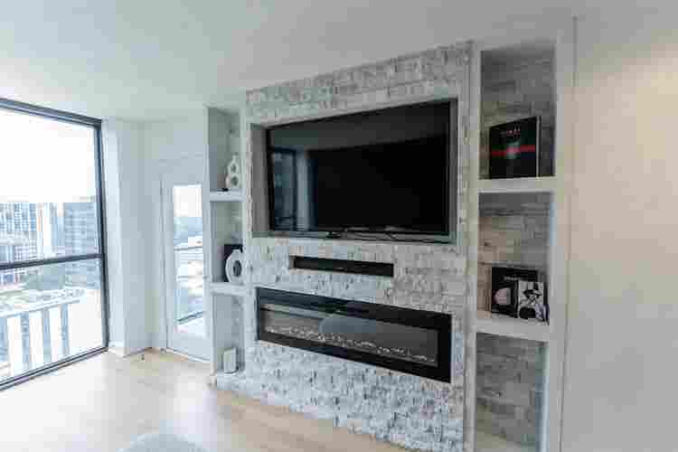 Newly Renovated High Rise
