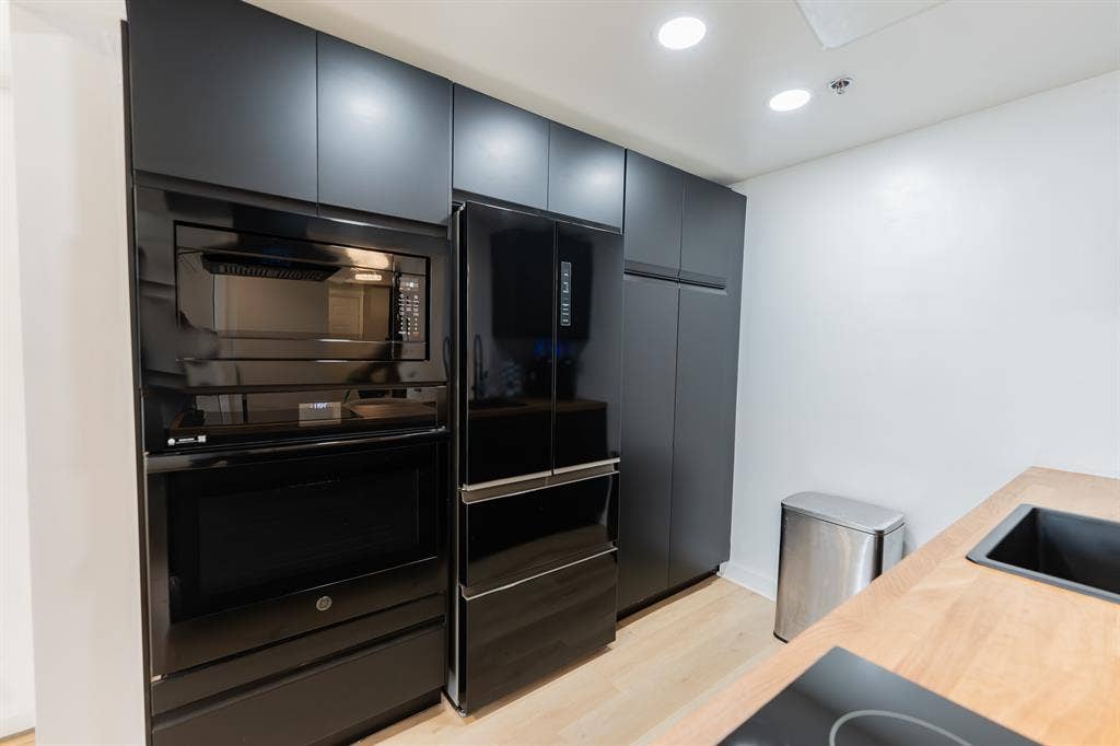 Newly Renovated High Rise