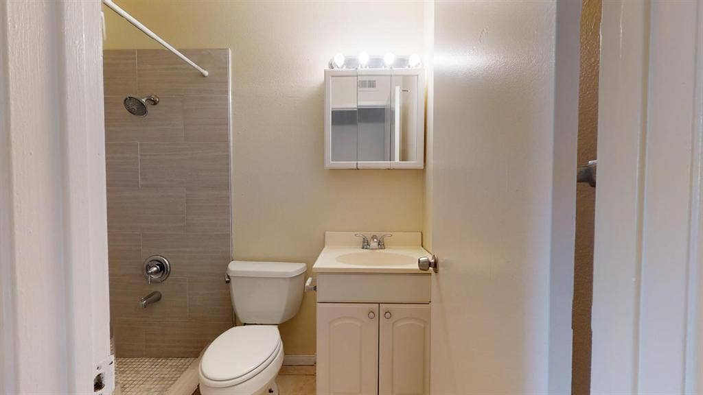 1 BR in San Diego