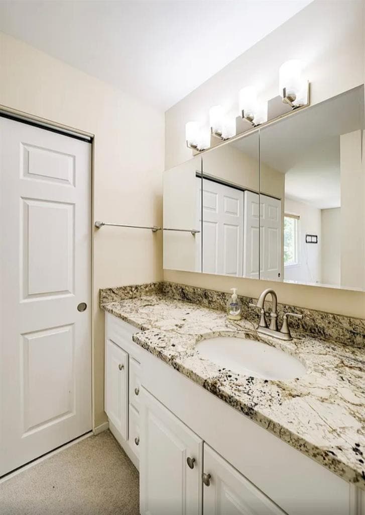 Spacious Room, Stand Alone Home