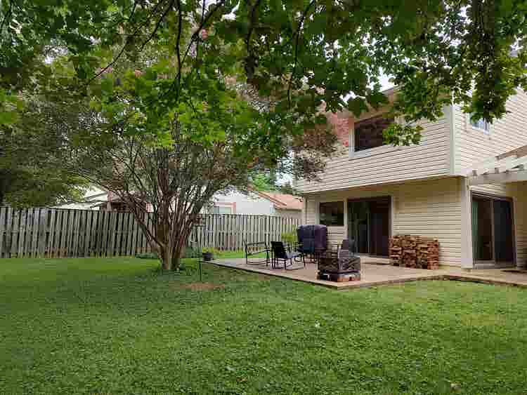 Spacious Room, Stand Alone Home