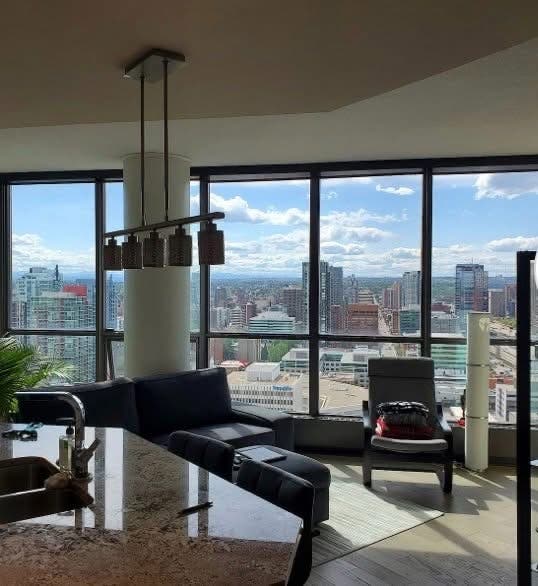 Private room + bathroom & balcony