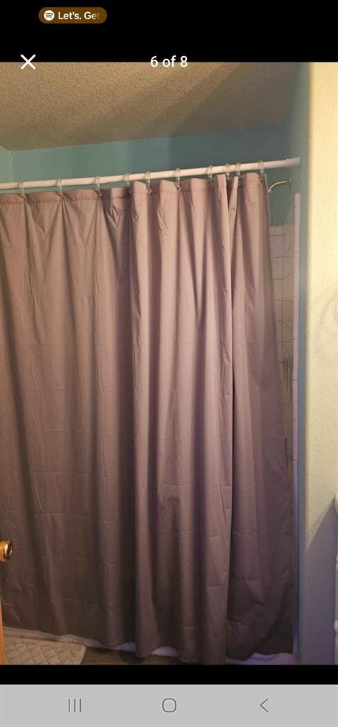 Looking for chill roommate