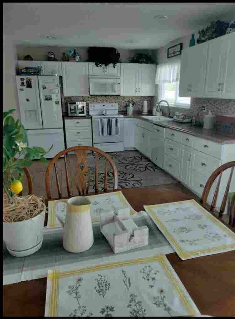 Beautiful room with home share