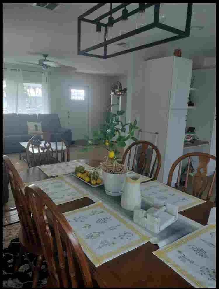 Beautiful room with home share