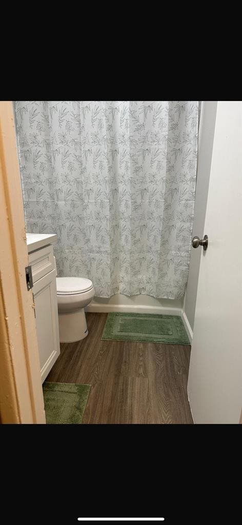 Room for rent / first floor