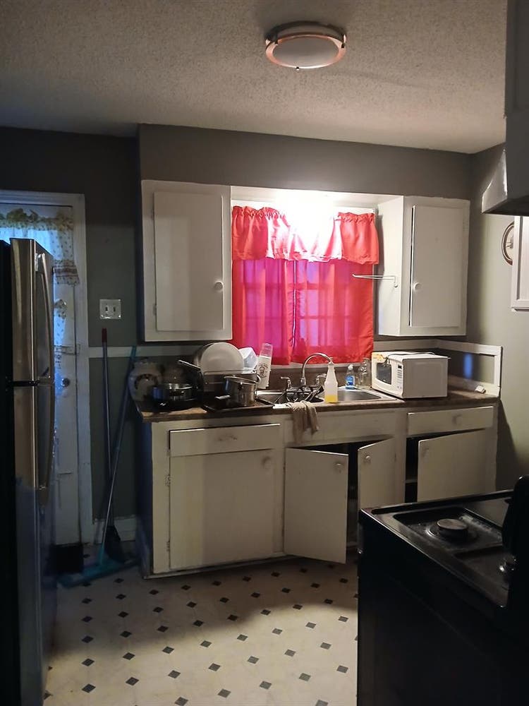AFFORDABLE ROOM NEAR UNIVERSITIES 