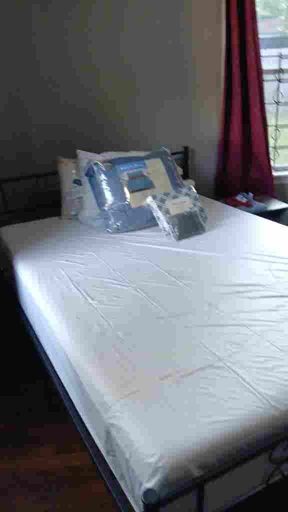 AFFORDABLE ROOM NEAR UNIVERSITIES 