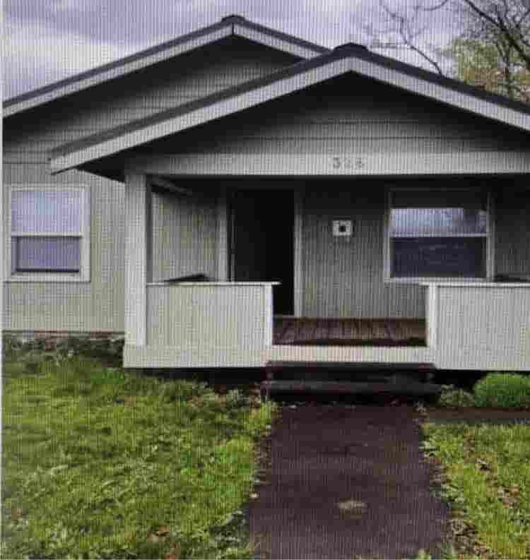 Westside house- roommate needed