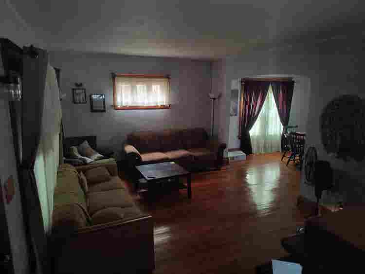 Room for Rent in a House