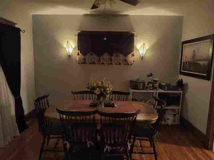 Room for Rent in a House