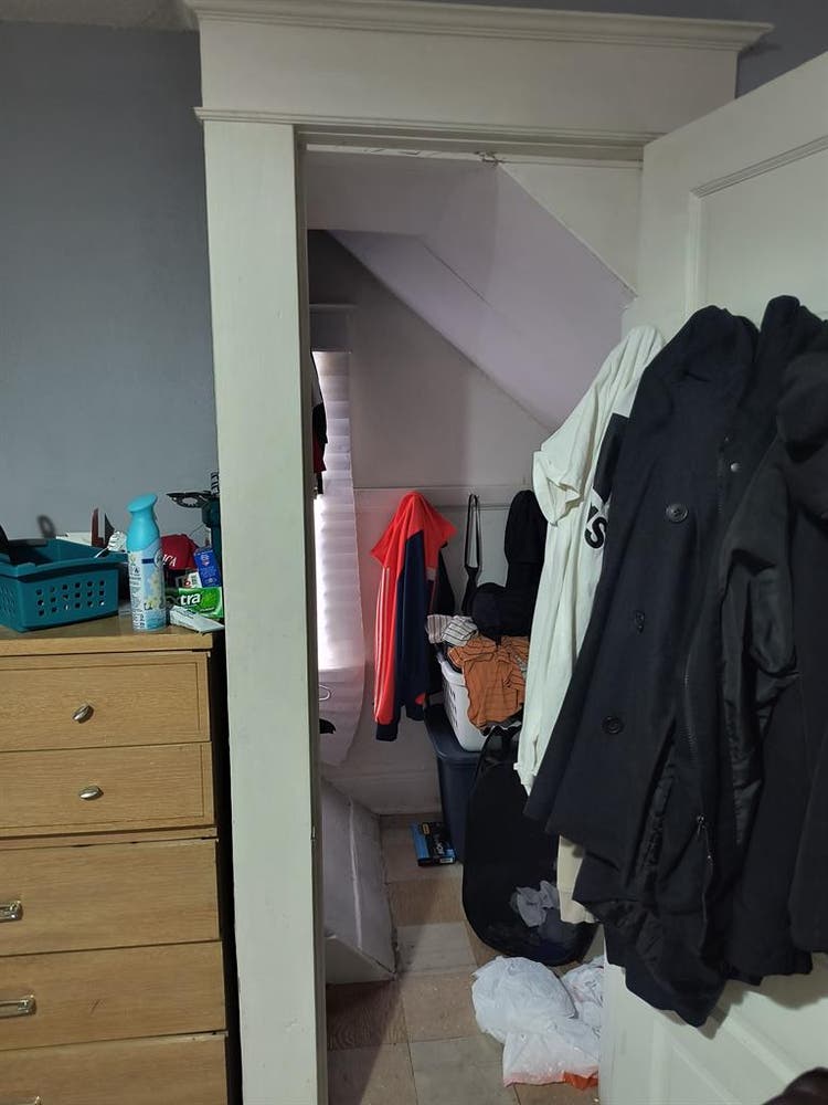 Room for Rent in a House
