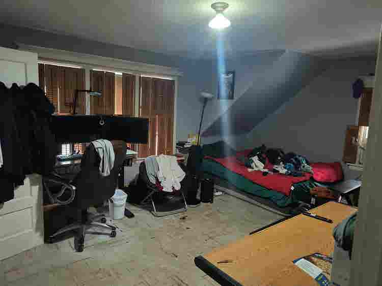 Room for Rent in a House