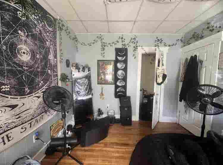 Private bedroom ($ a month)!
