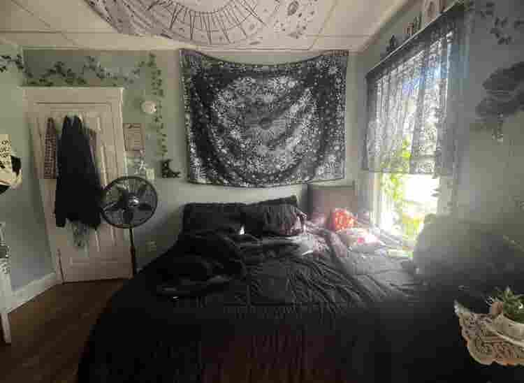 Private bedroom ($ a month)!