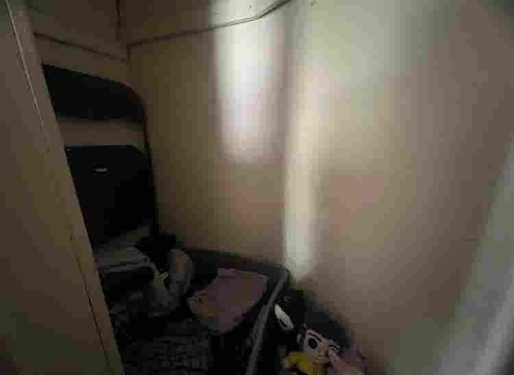 Private bedroom ($ a month)!