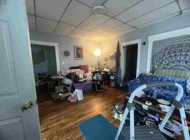 Private bedroom ($ a month)!