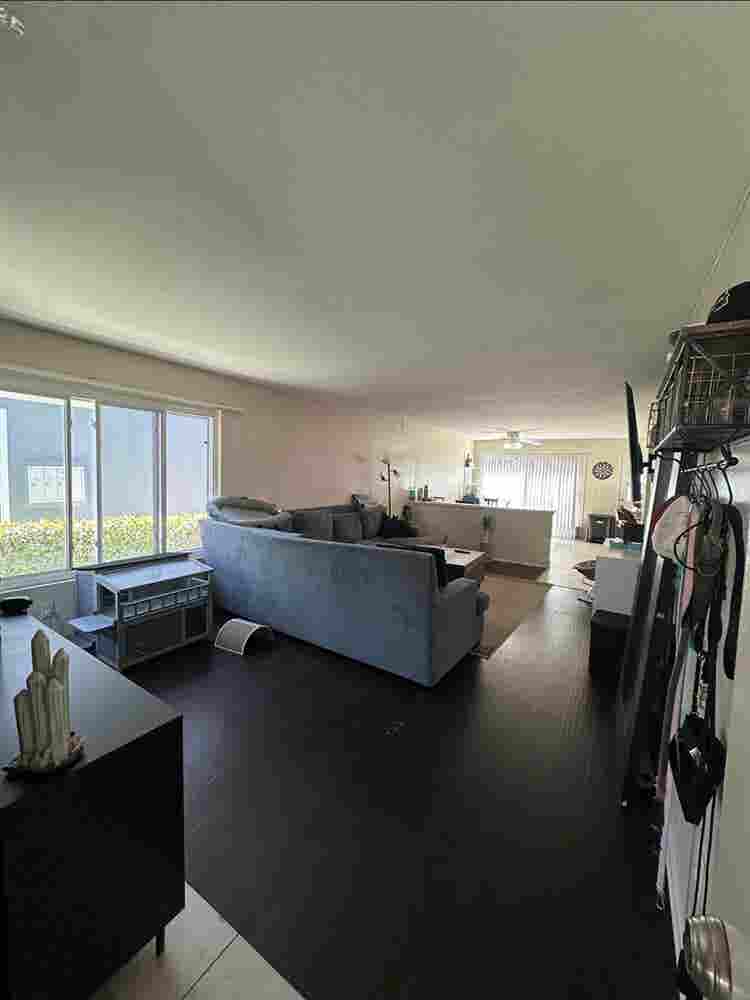 ISO ROOMMATES IN REDONDO BEACH