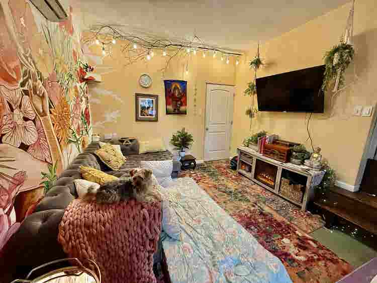 Furnished Rooms in Artist Haven