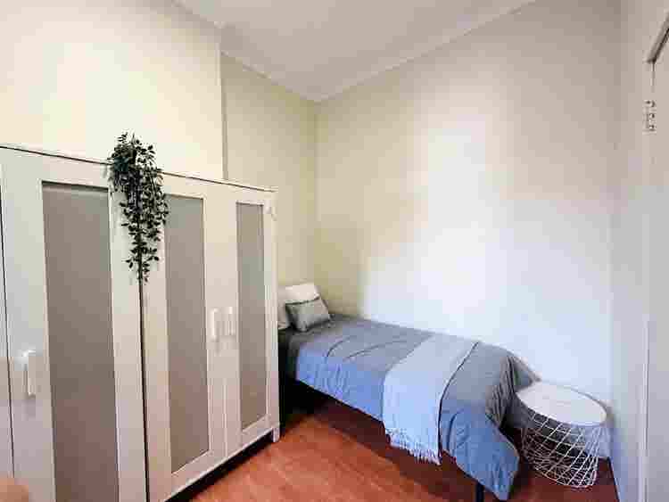 🌟 Cozy Room for Rent – Redfern 🌟