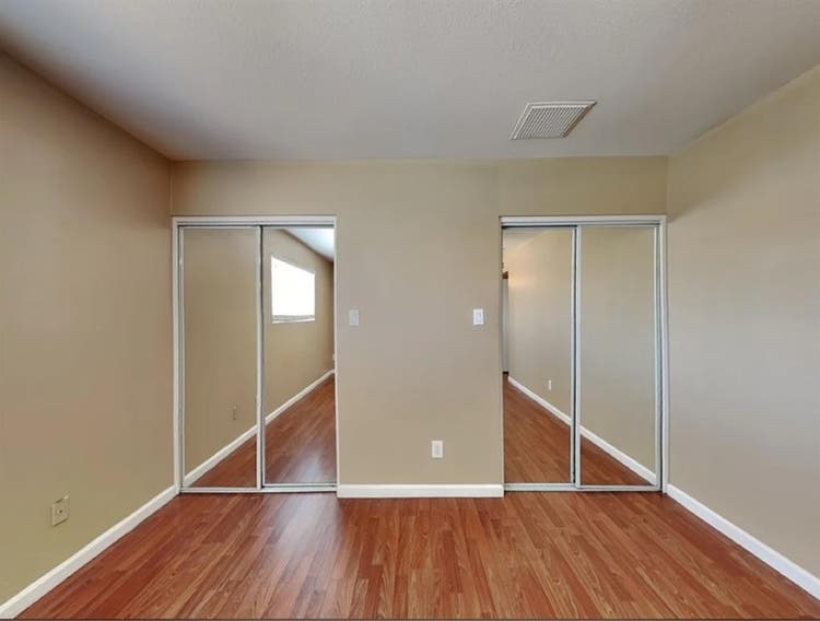 Private Room/Bath Near Everywhere