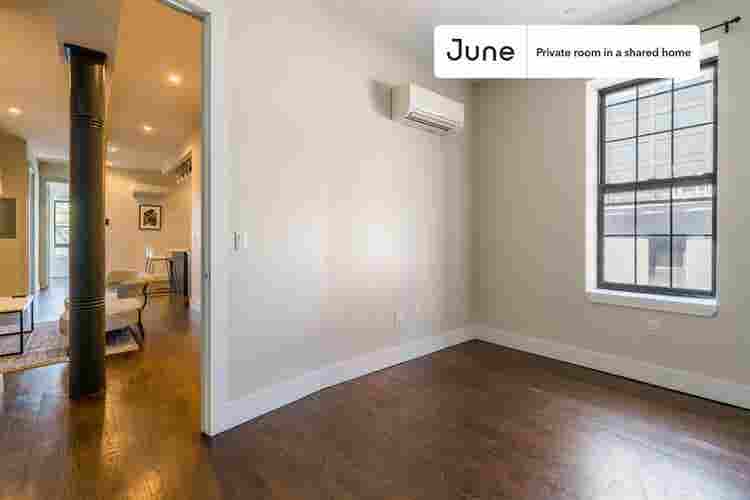 4 BR in New York City