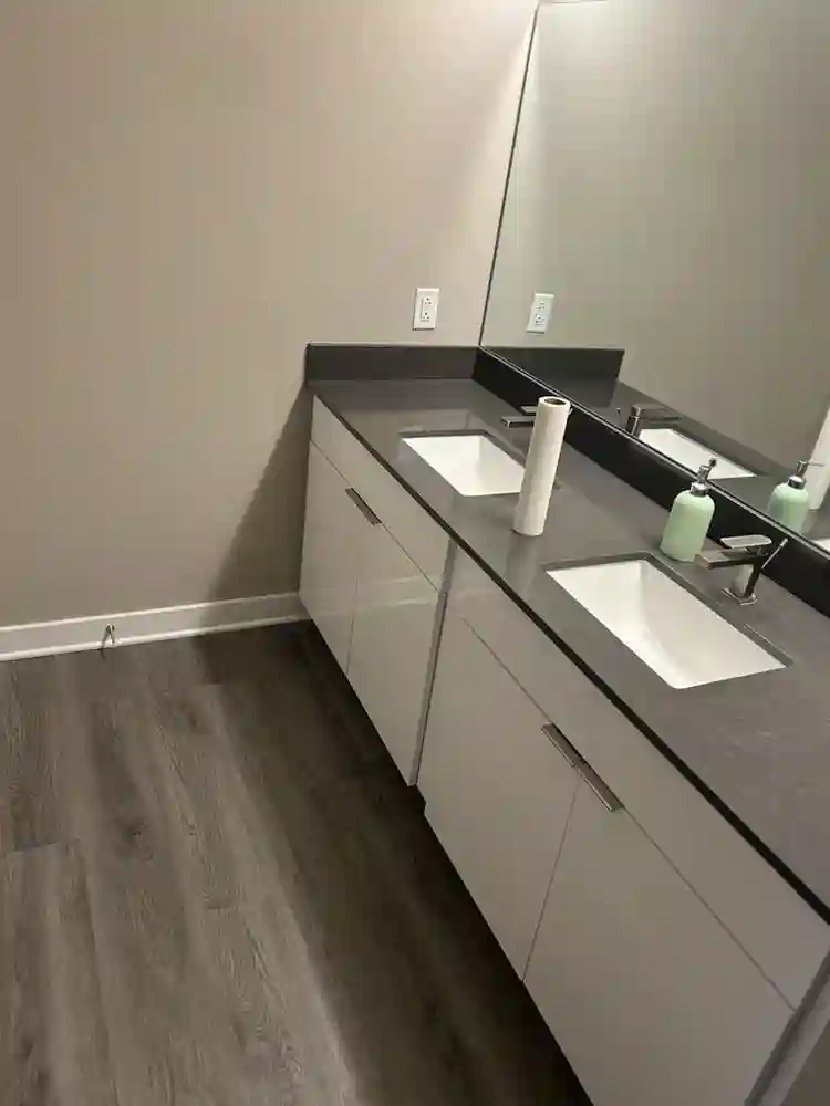 Do you need a sublet? (Men only)