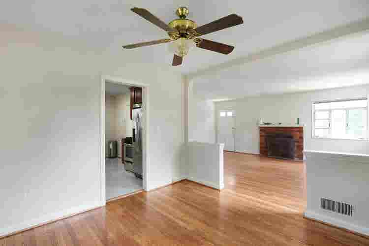 Room for rent in Arlington VA!