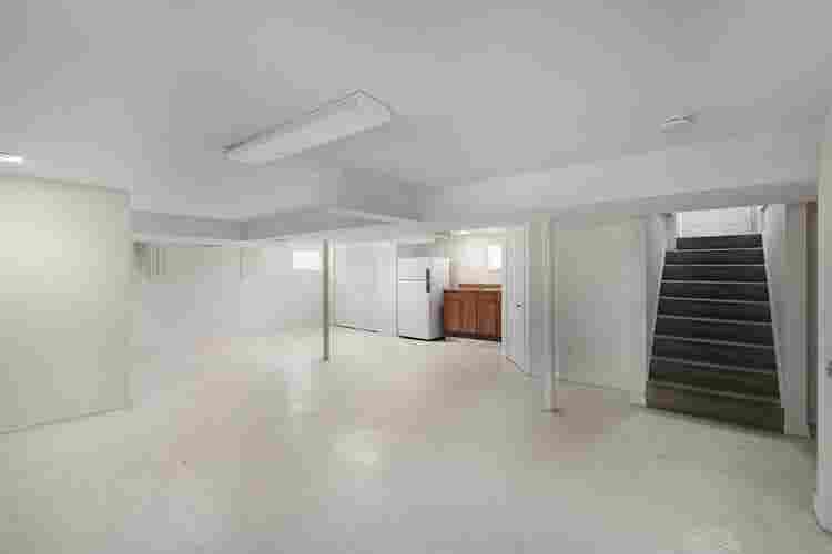 Room for rent in Arlington VA!