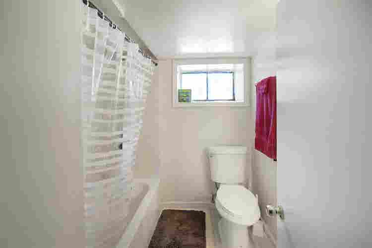 Room for rent in Arlington VA!