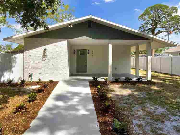 Comfortable & Stylish Living B