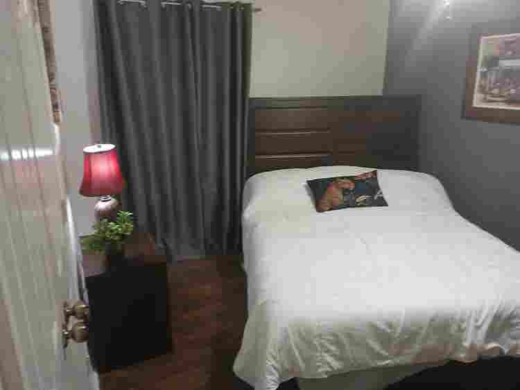 2 Rooms for Rent- $