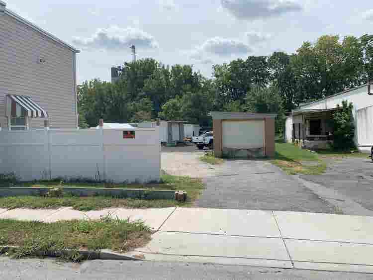 Furnished Room near Fairgrounds