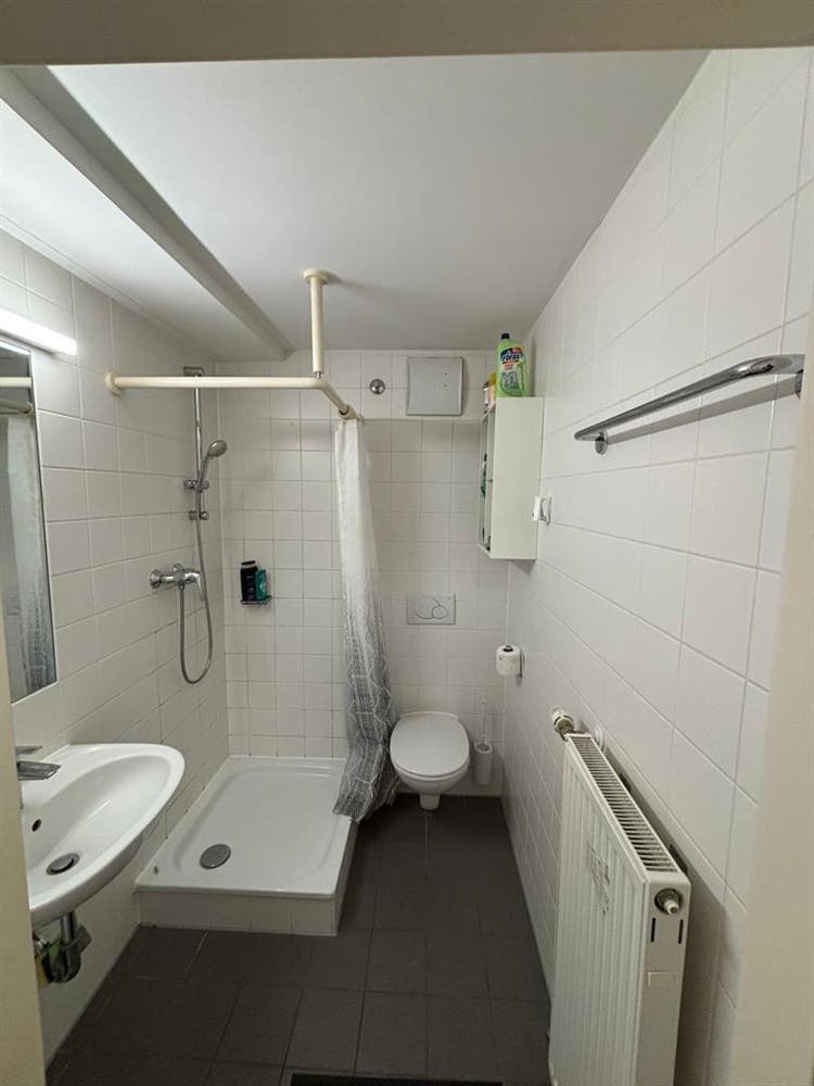 Subletting Dorm Room in Vienna