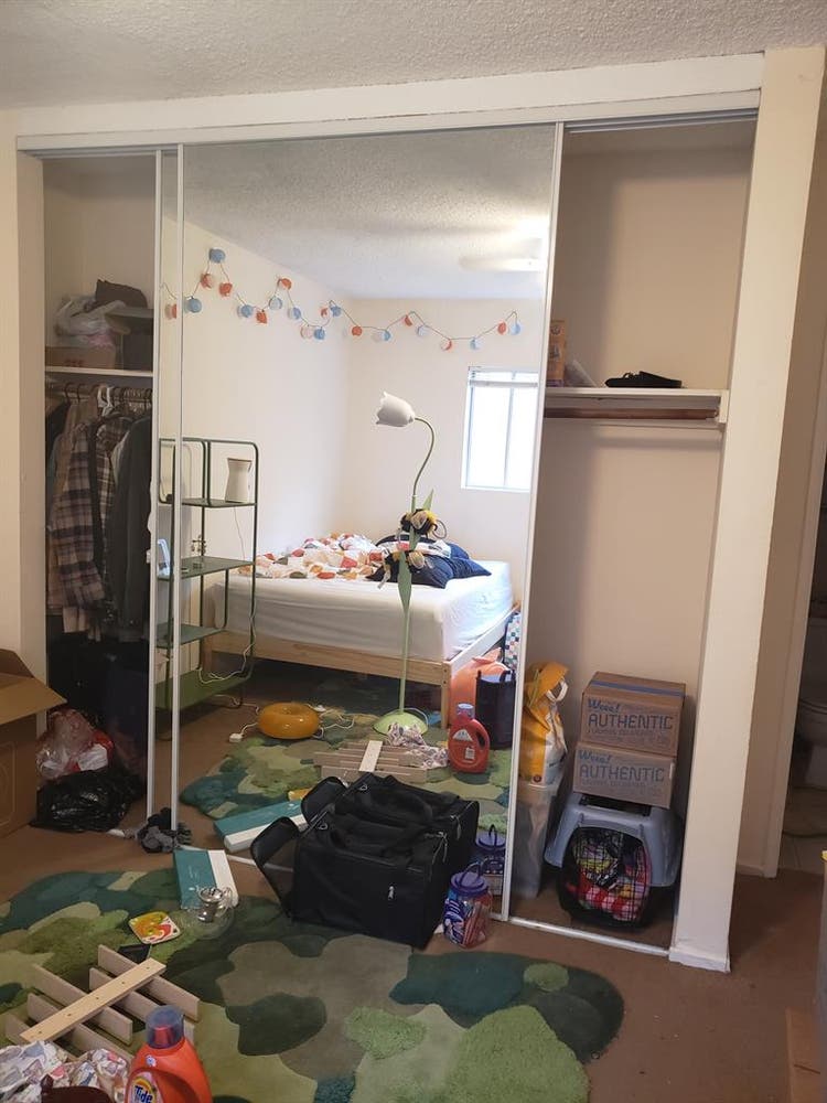 Bedroom + private bathroom for rent