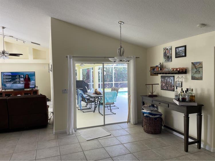 Beautiful pool home