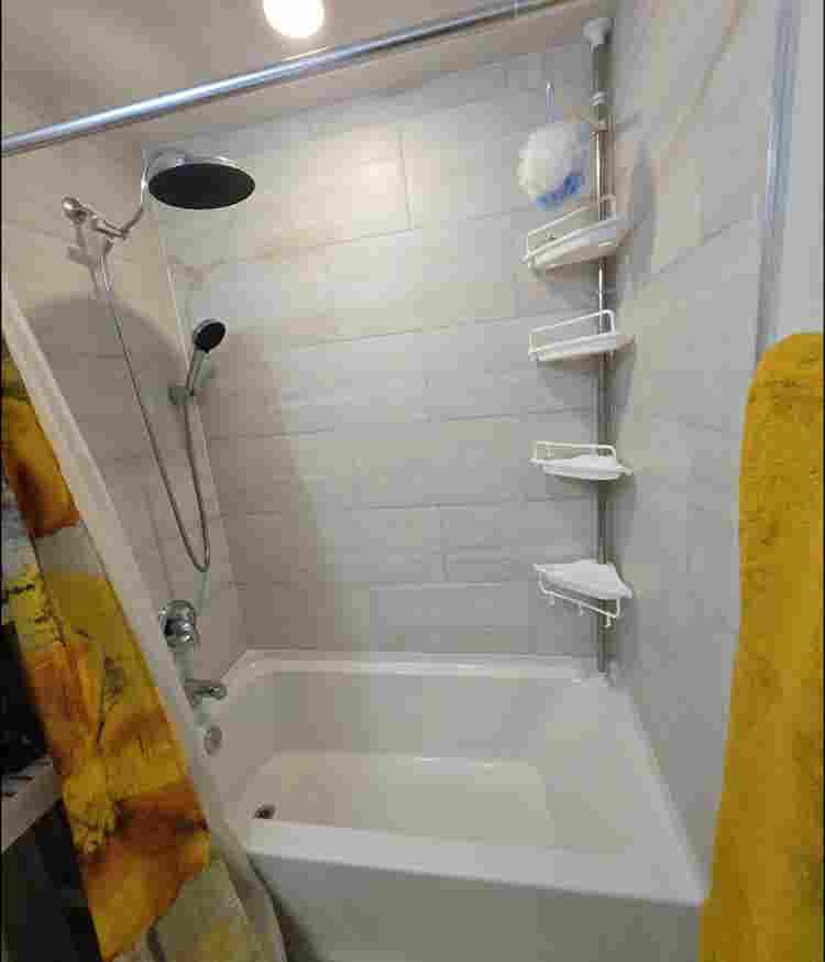 Room for rent at cape coral parkway