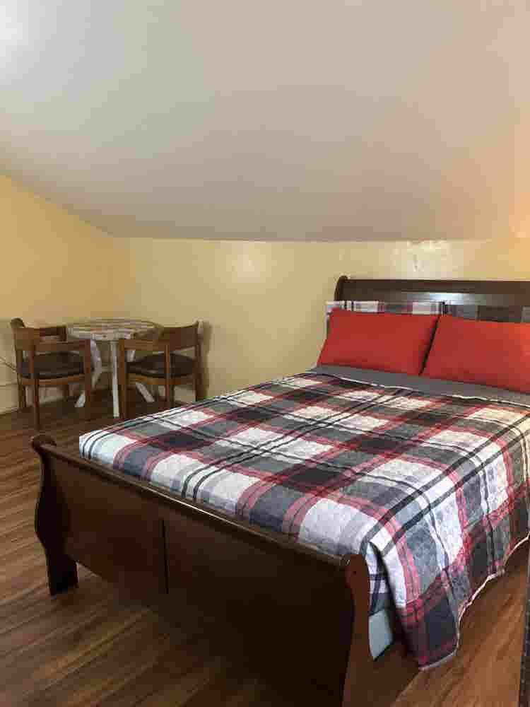 Large Spacious Loft Room for Rent