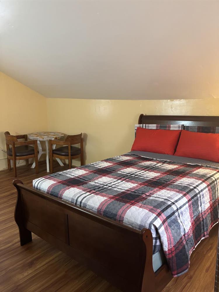 Large Spacious Loft Room for Rent
