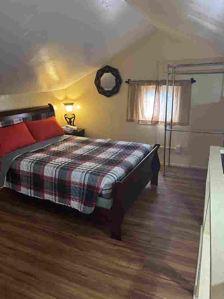 Large Spacious Loft Room for Rent