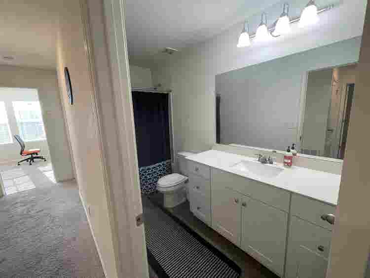 5 BR in Hutto