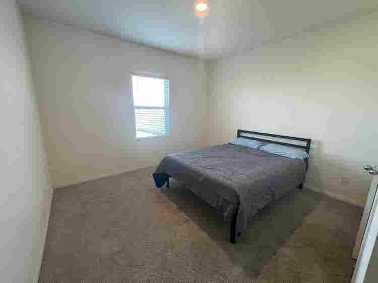 5 BR in Hutto