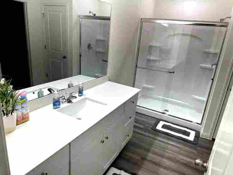 5 BR in Hutto