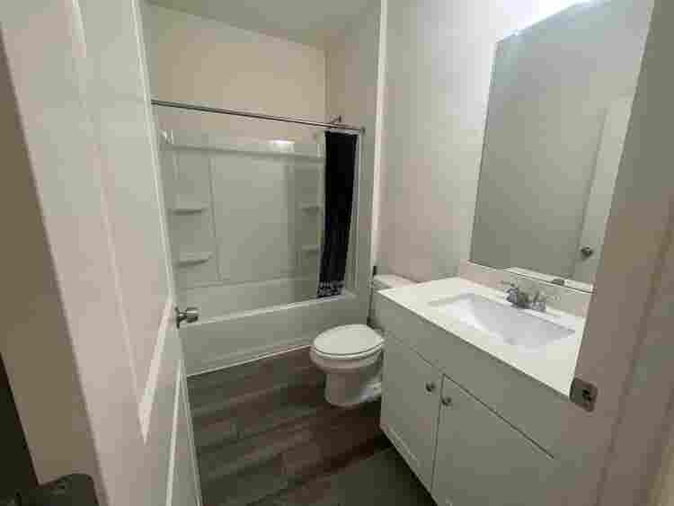 5 BR in Hutto