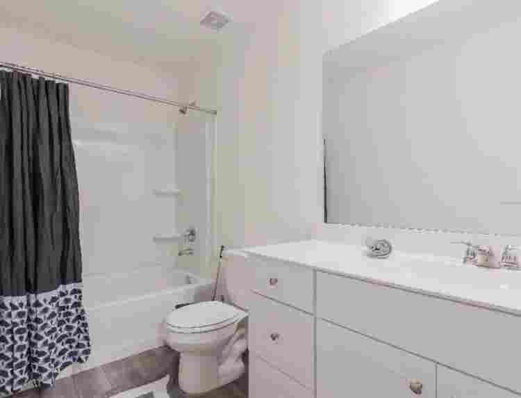 5 BR in Hutto