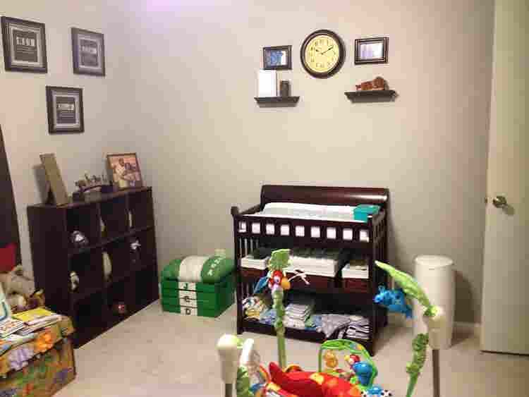 4 BR in Riverdale