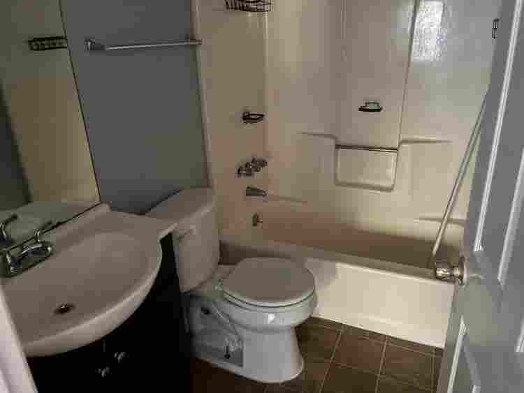3 BR in Douglasville