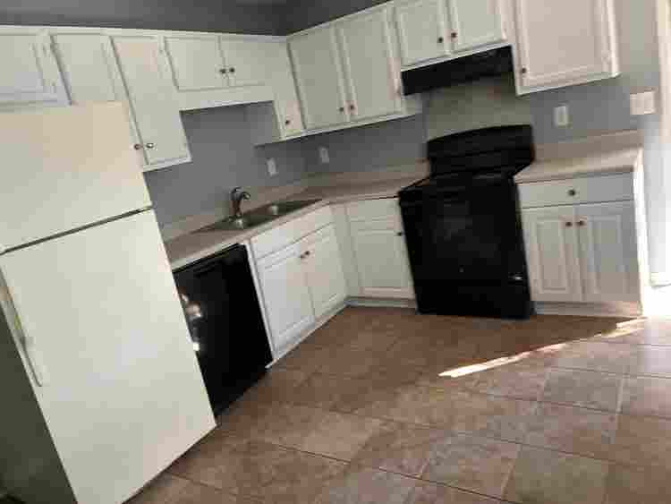 3 BR in Douglasville
