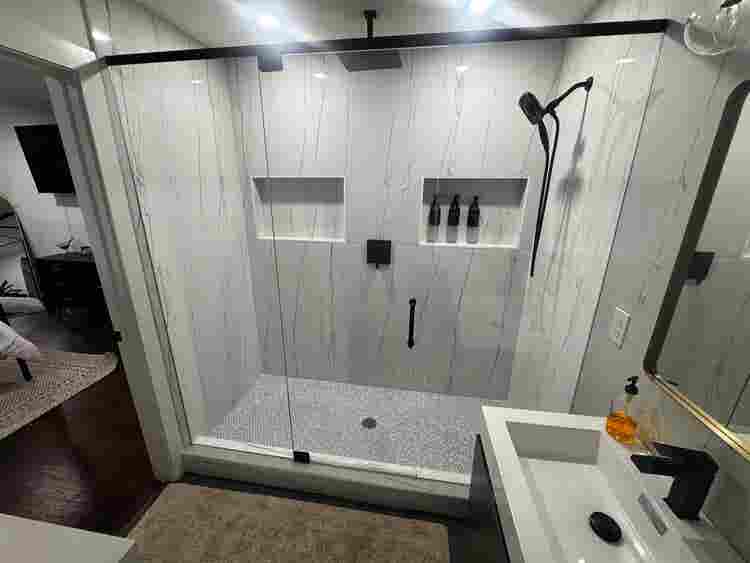 3 BR in Decatur