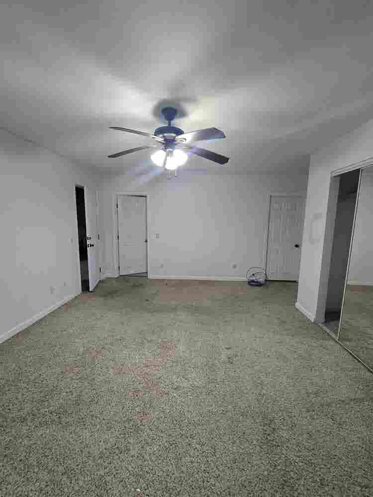 1 BEDROOM HOME WITH BATHROOM